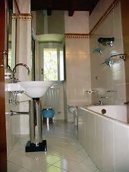 B&B Ca Rossa Bergamo 2*,