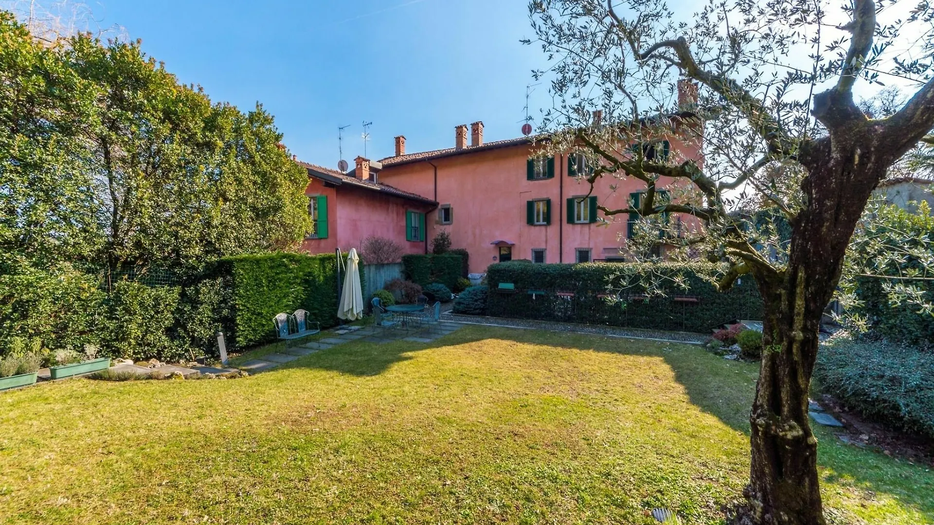 B&B Ca Rossa Bergamo Bed & Breakfast